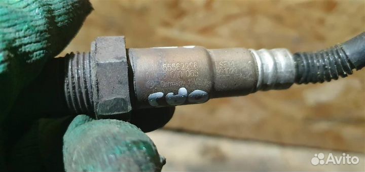 Датчик кислородный Opel Astra J 2010-2017