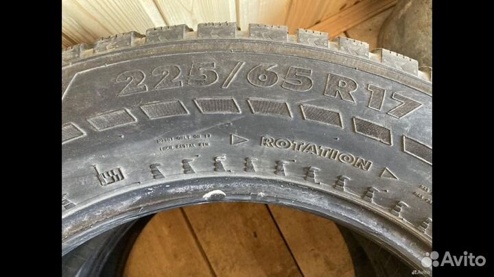 Nokian Tyres Hakkapeliitta 7 SUV 235/65 R17 111T