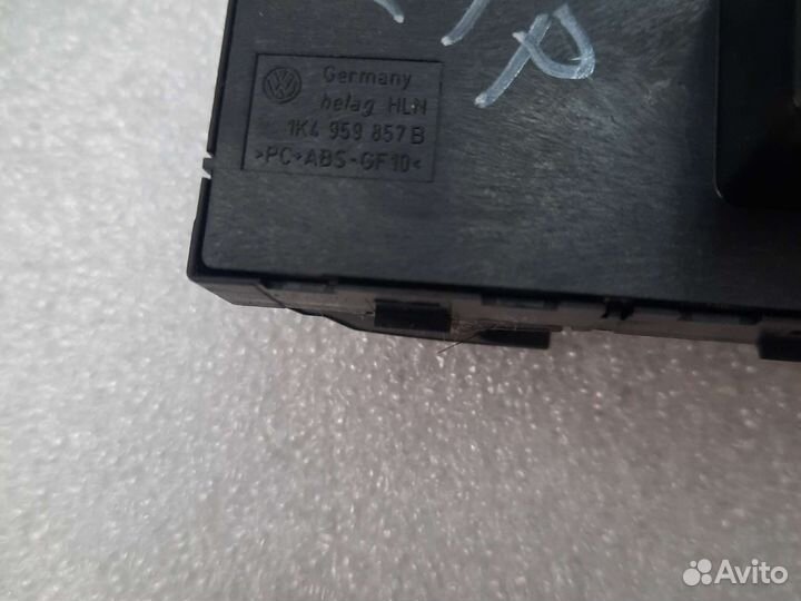 Блок управления стеклоподъемниками Golf mk6