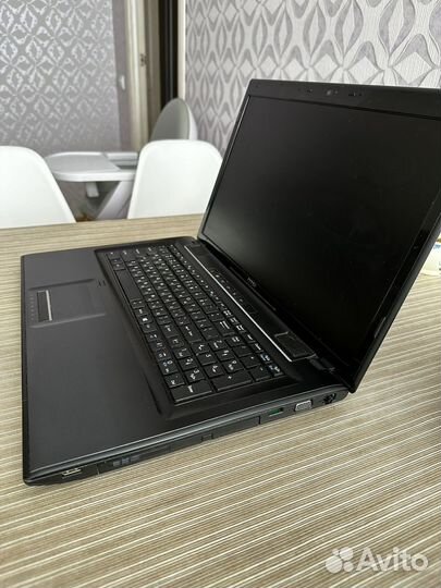 Игровой ноутбук MSI CX70