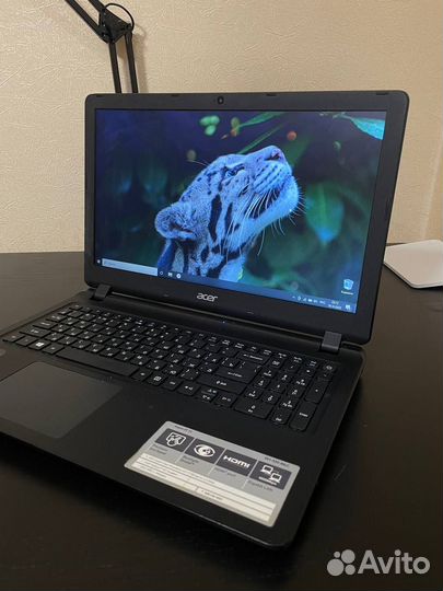 Ноутбук Acer Aspire ES1-523