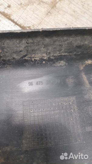 Накладка заднего бампера Peugeot 1007 С 2005 По