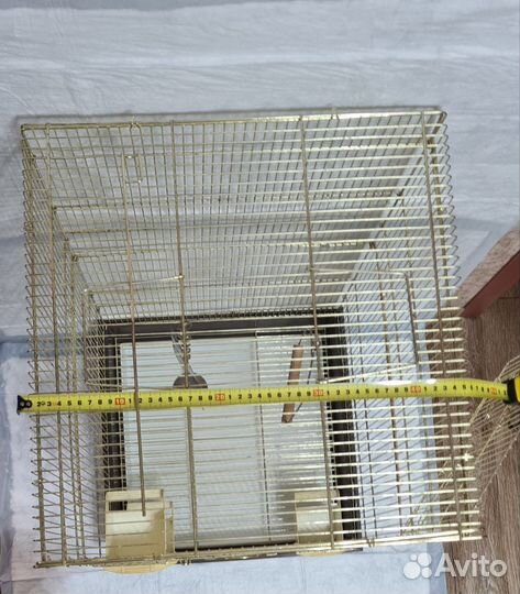 Клетка для средних и крупных попугаев