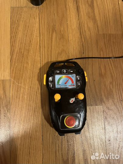 Игрушечный под’емный кран dickie dj construction