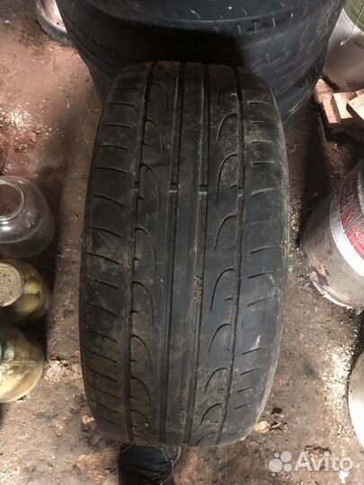 Dunlop SP Sport Maxx 215/45 R16 90V