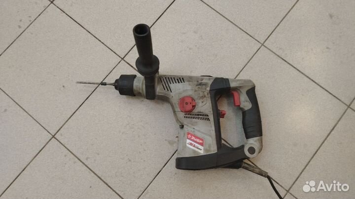 Перфоратор Зубр зпв-30-900 В143