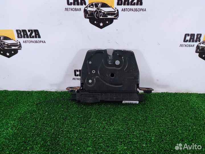 Замок крышки багажника