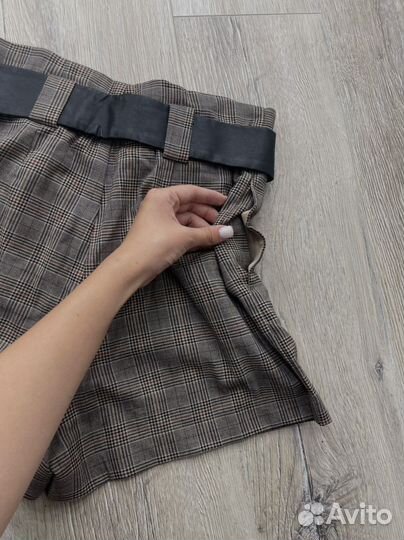 Шорты женские