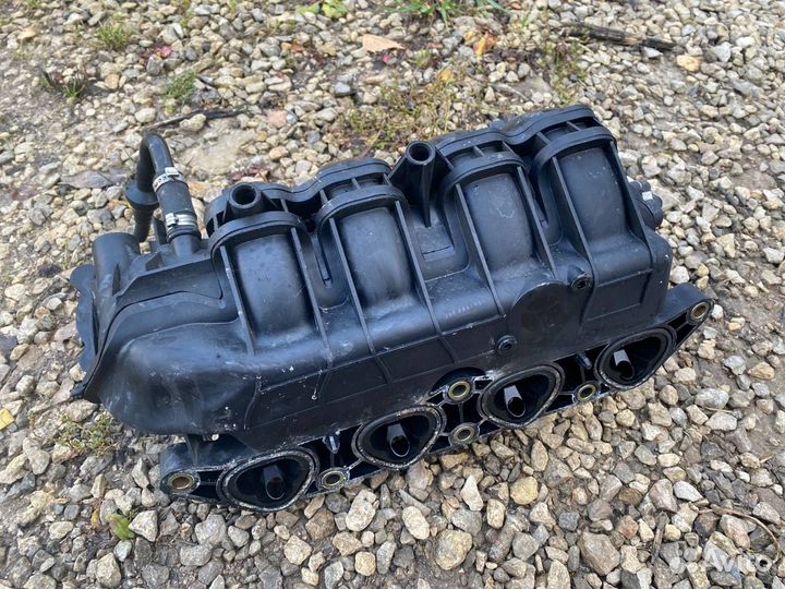 Коллектор впускной Volkswagen Polo 1.4 BBY