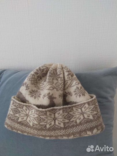 Шапка и перчатки, новые