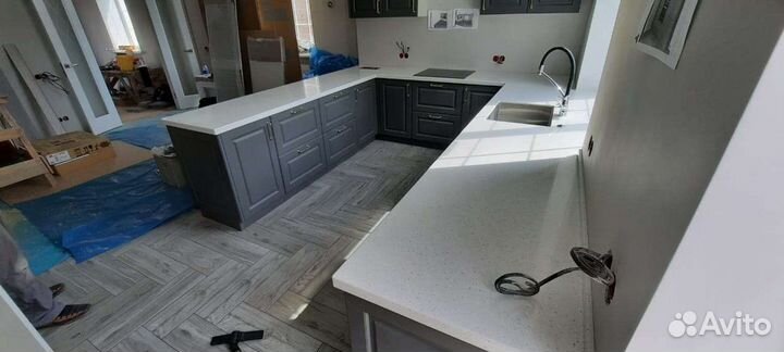 Столешница из искусственного камня