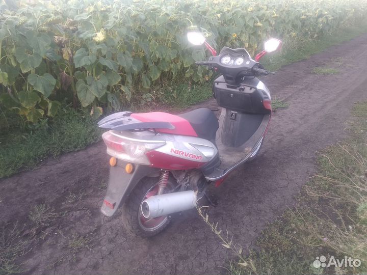 Скутер Ирбис Нирвана 150