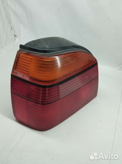 Фонарь задний Volkswagen Golf 3