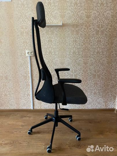 Компьютерное кресло икеа эрвфьеллет