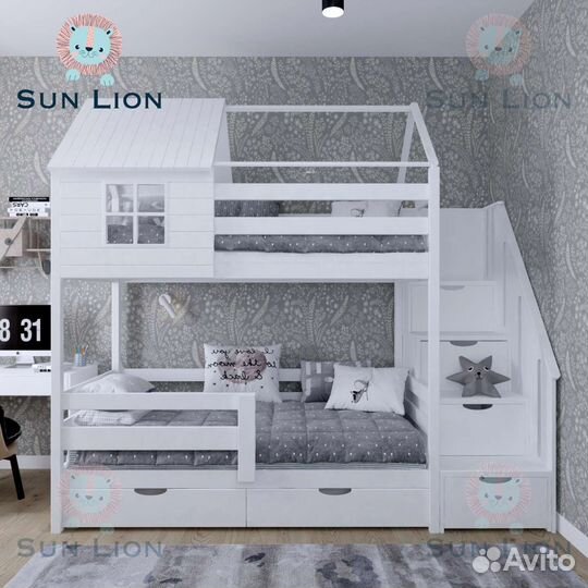 Детская двухярусная кровать