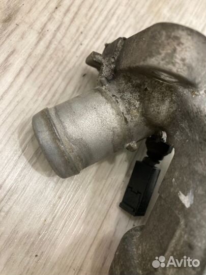 Корпус термостата Mitsubishi Lancer 9 CS3A 4G18