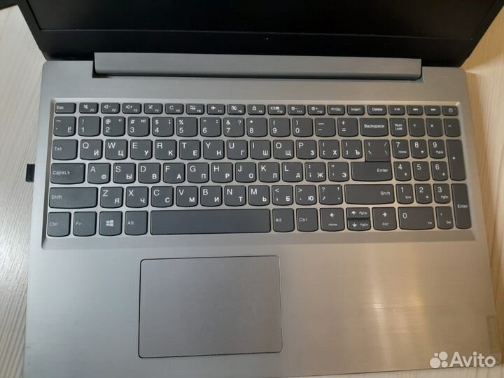 Ноутбук lenovo