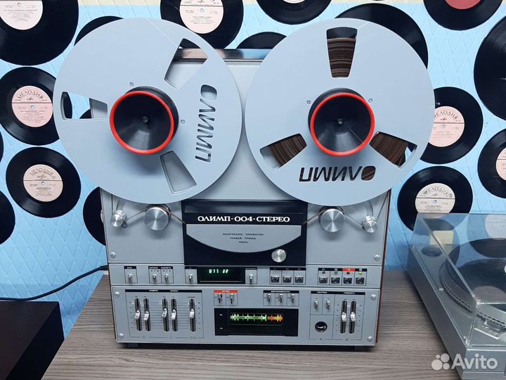 Катушечный магнитофон Олимп 004