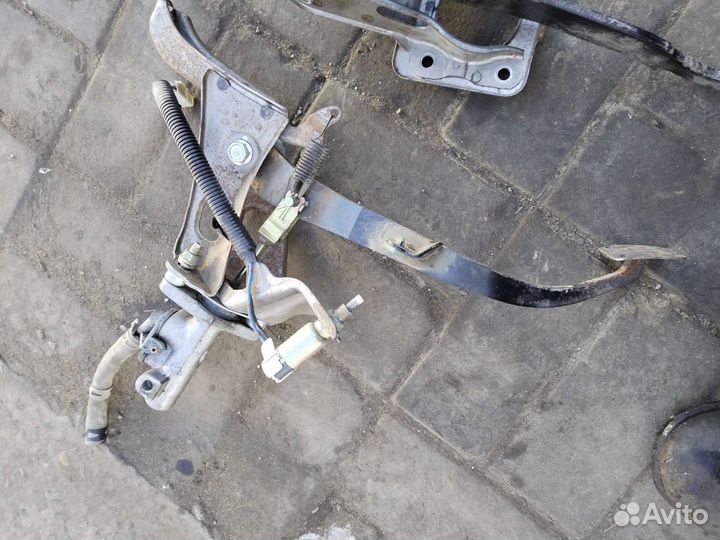 Педали таета витц/Toyota Vitz 98-05г мт