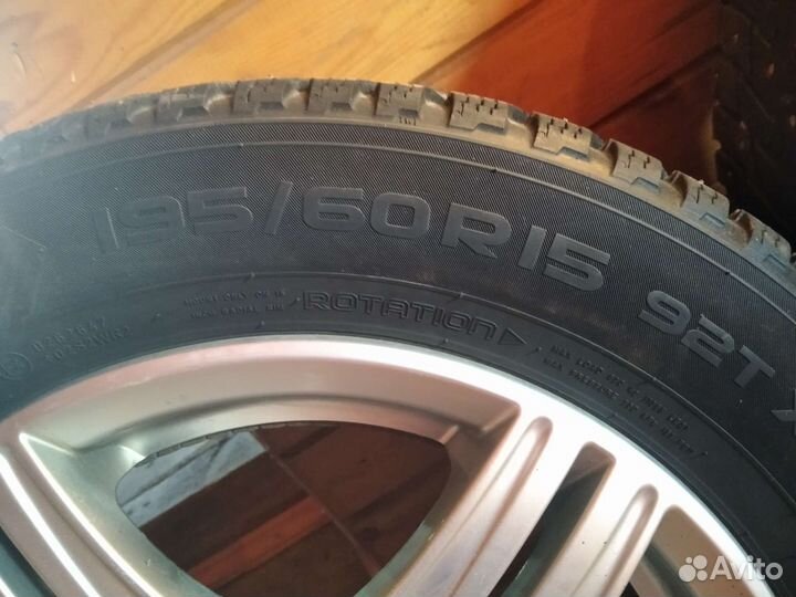 Nokian Tyres Hakkapeliitta 8 195/65 R15