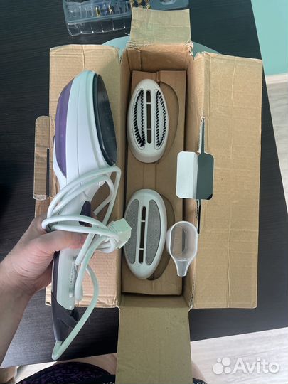 Отпариватель для одежды ручной Vitek