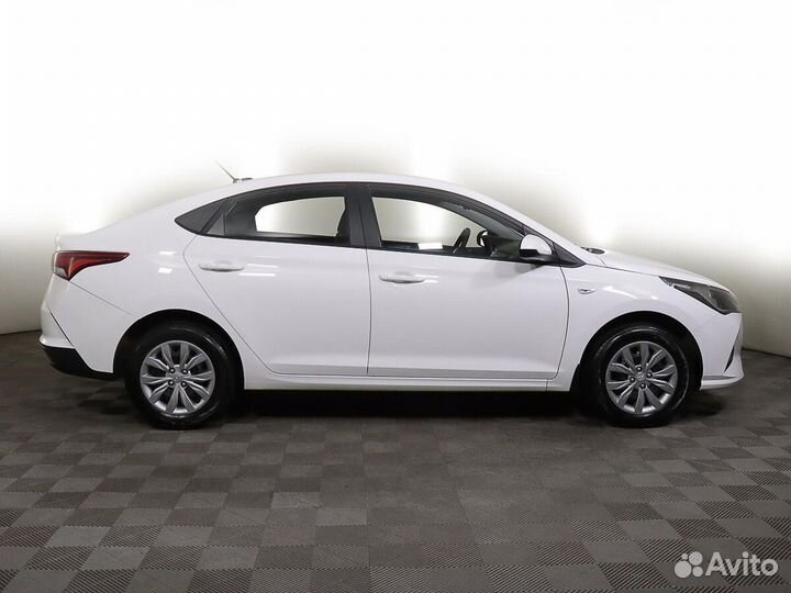 Hyundai Solaris 1.6 AT, 2021, 7 420 км