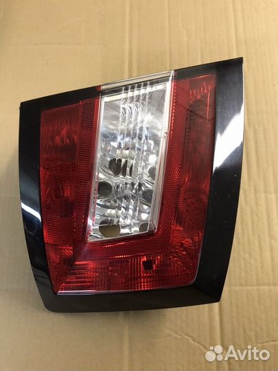 Фонарь задний левый Skoda Fabia III
