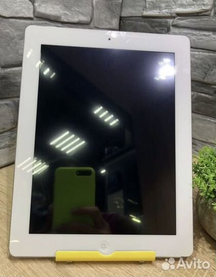 iPad 4 LTE (c SIM) 9.7