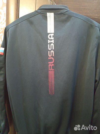 Спортивный костюм