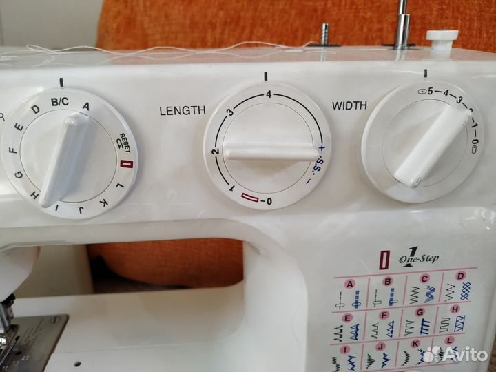 Швейная машина Janome JK 220S