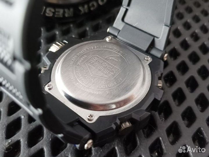 Наручные часы g-shock