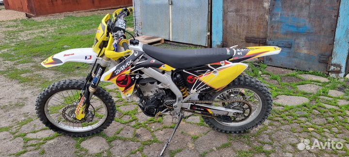 Suzuki RMX 450z 2010г