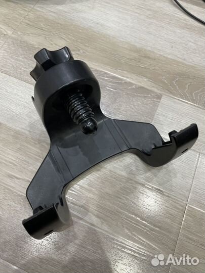 Игровой руль с педалями