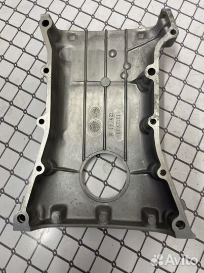 Крышка грм бмв s38b38 (новая)