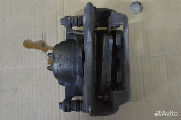 Суппорт передний правый Honda Airwave (GJ1) 2005