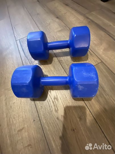 Гантели по 4 кг