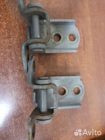 Крепление дверей правая,левая.газель