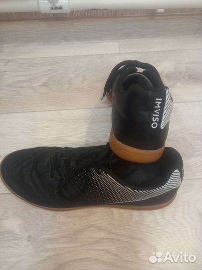 Футбольные бутсы dekathlon