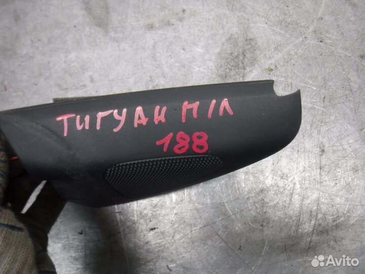 Крышка зеркала внутренняя передняя левая