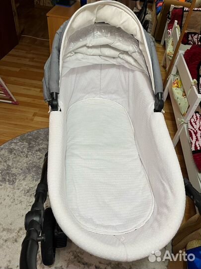 Прогулочная коляска zippy 2в1