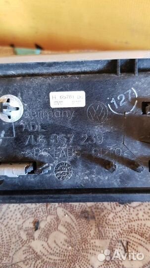 Накладка декоративная Volkswagen Touareg 3.2 2006