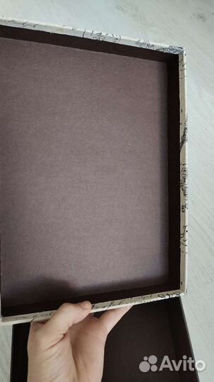 Коробка подарочная картонная