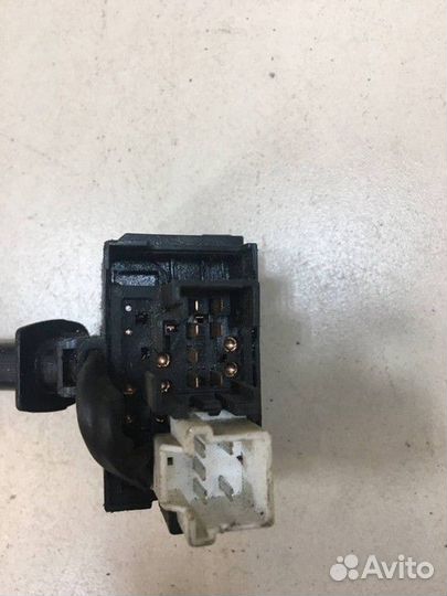 Переключатель подрулевой стеклоочистителя