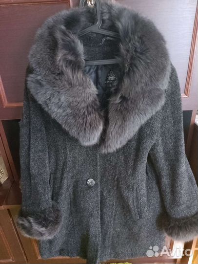 Пальто женское