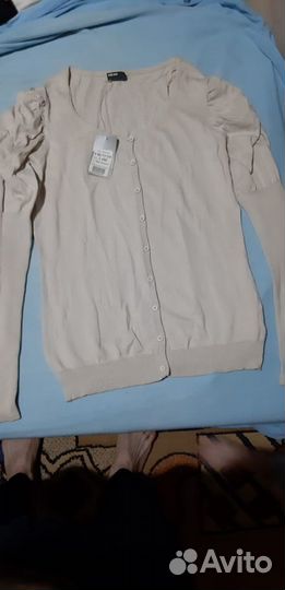 Кофта трикотажная бежевая