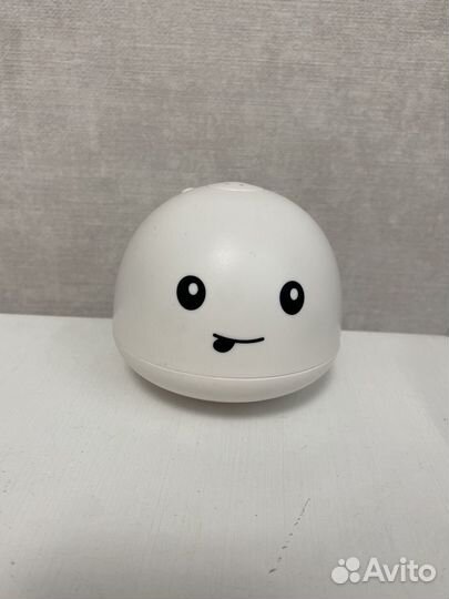 Игрушки для купания в ванной