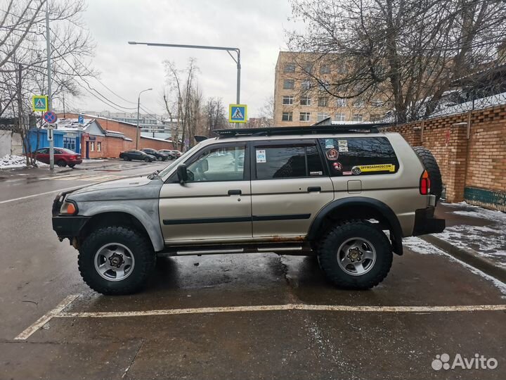 Mitsubishi Montero Sport 3.0 AT, 2001, 212 000 км