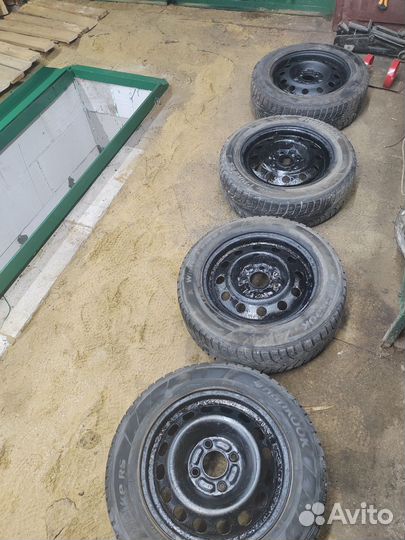 Колеса в сборе r15 зимние hyundai sonata