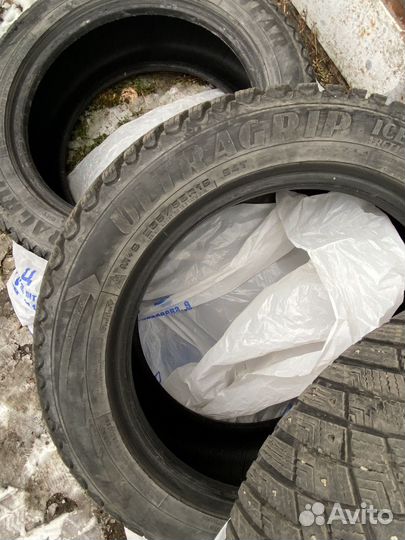 Goodyear Ultra Grip Ice Arctic 2 205/55 R16