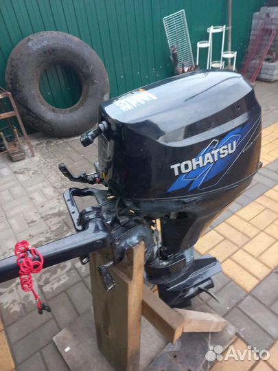 Продам лодку Brig 330 с мотором Tahatsu 9.8